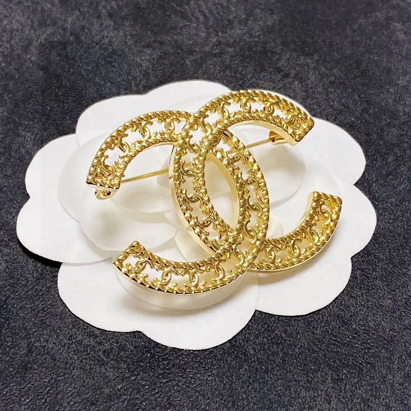 Chanel Brooch 1lyx58 (3)